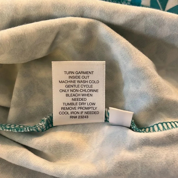 Print Flare Dress - Picture 10 of 10